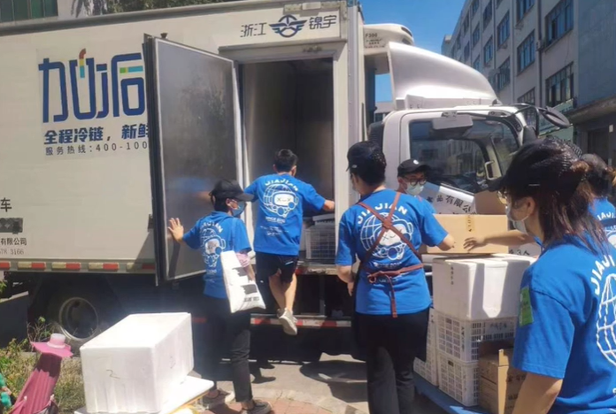 共克时艰战疫情，AG真人一直在路上